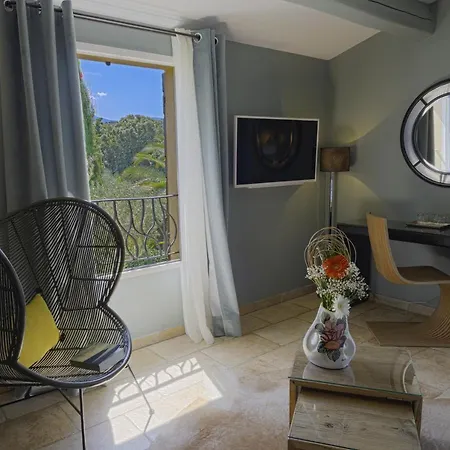 La Dimora - Les Collectionneurs Hotel 4*