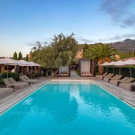 La Dimora - Les Collectionneurs Hotel 4*