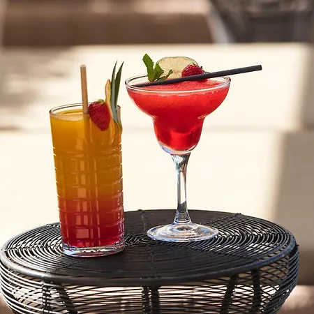 Hotel La Dimora - Les Collectionneurs 4*