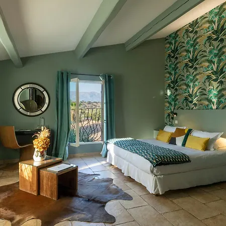 La Dimora - Les Collectionneurs Hotel 4*